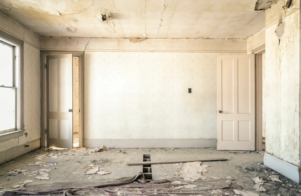 Waste disposal crew managing a cleanout project in Westmoreland